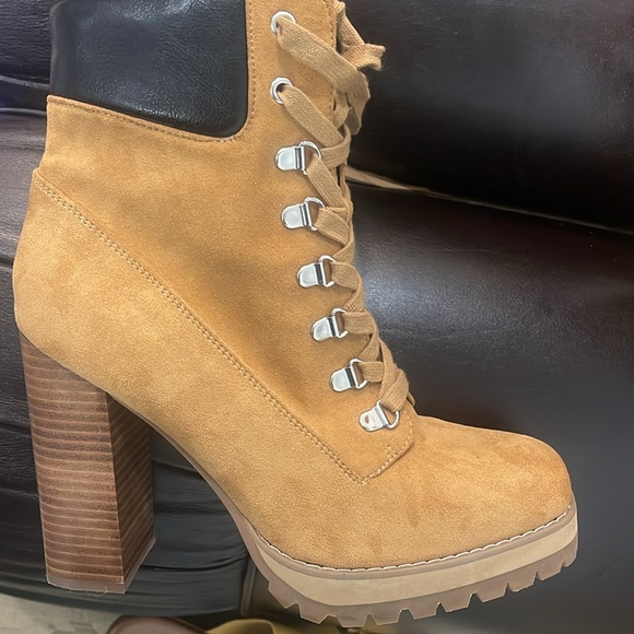 Steve Madden heeled hiker boot -10 M - Picture 5 of 12